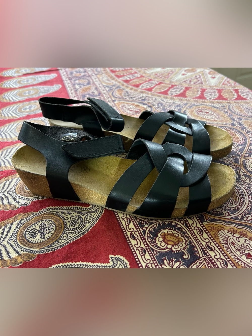 Eric Michael Black Leather Wedge Sandals 39